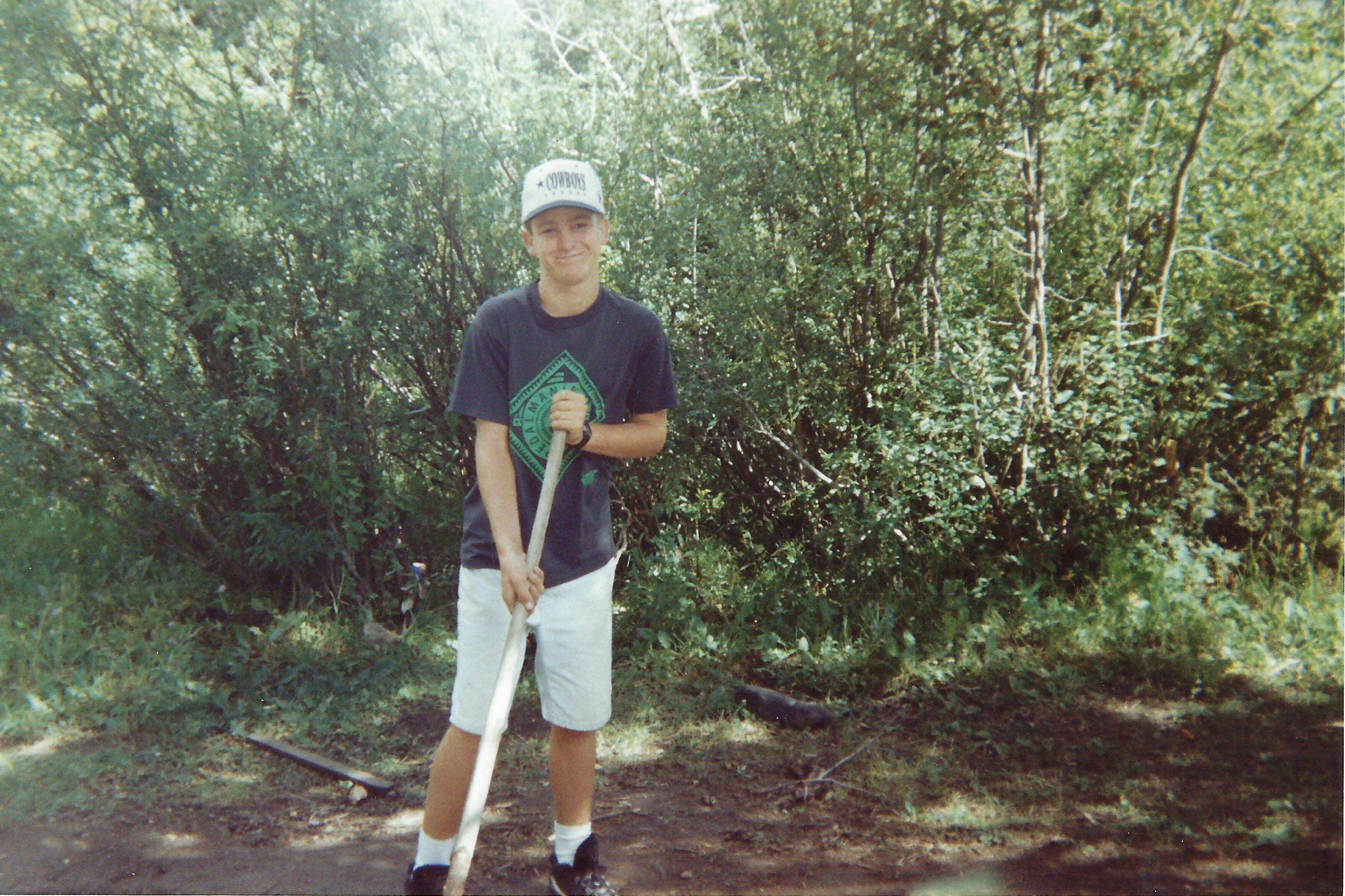 Kable working with the shovel - learning through doing